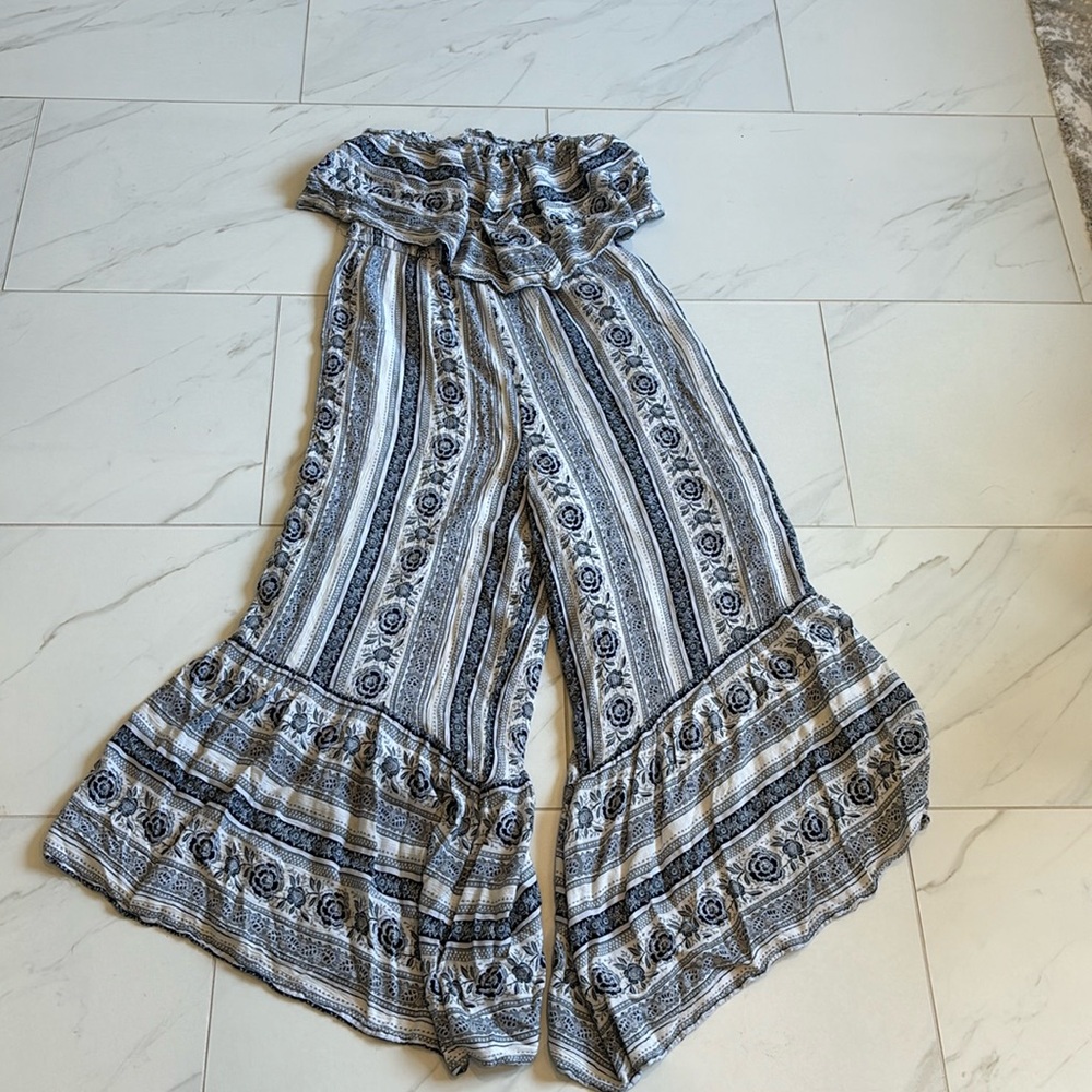 American Eagle strapless pant set
